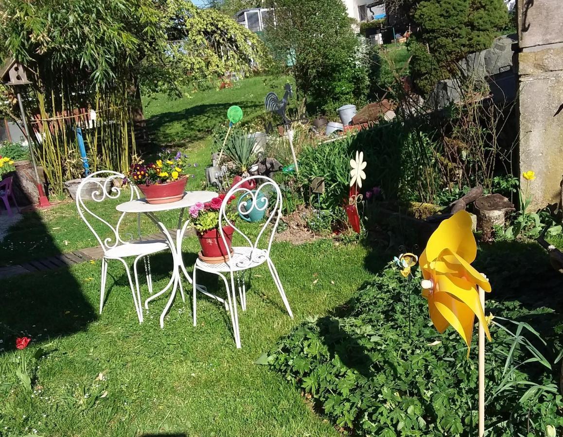 Bed and Breakfast Le Grive Chevremont Экстерьер фото