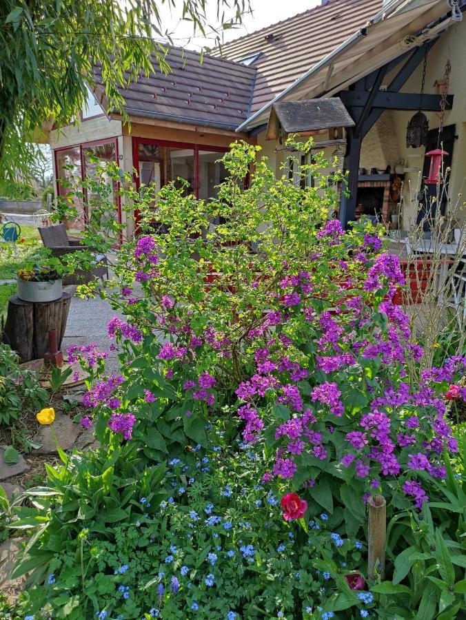 Bed and Breakfast Le Grive Chevremont Экстерьер фото